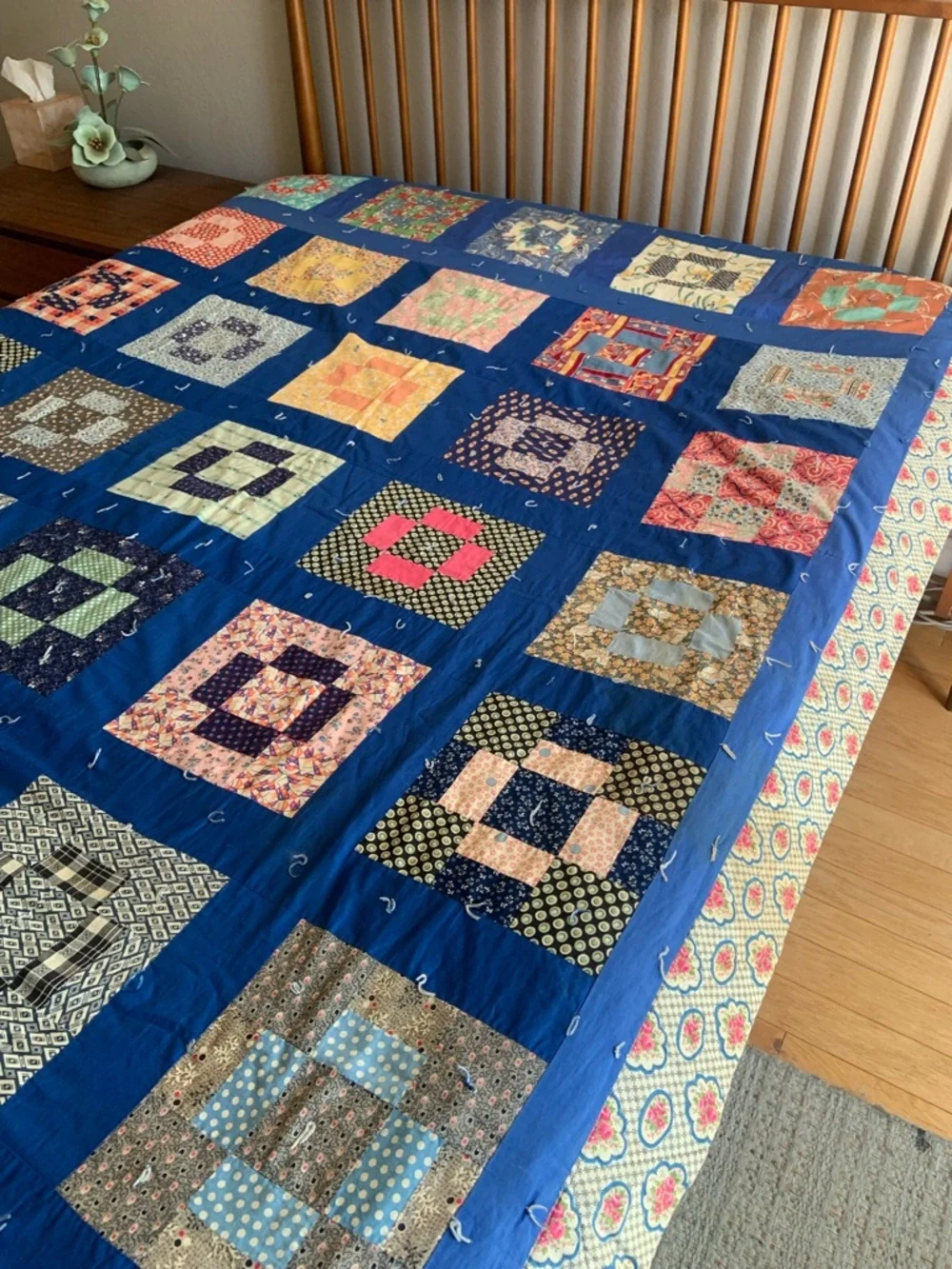 Vintage Handmade Patchwork Quilt Bedspread in Blue